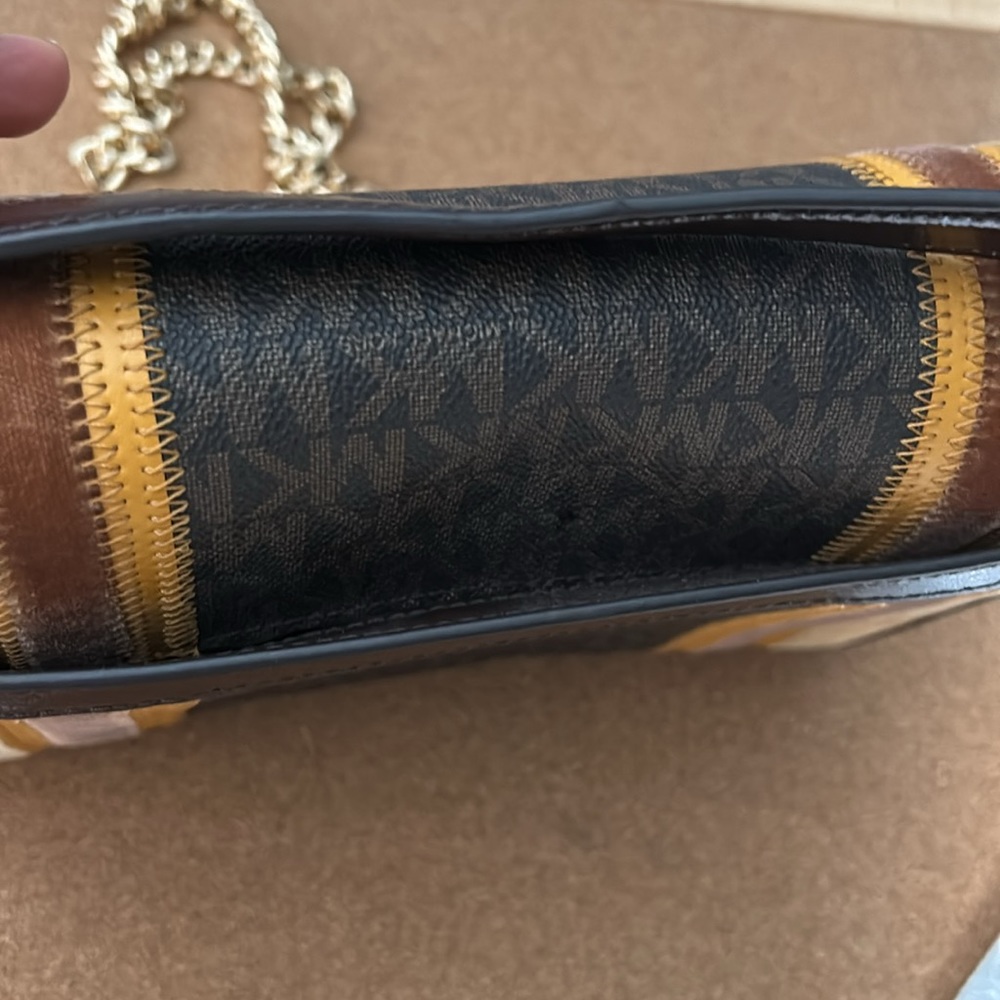Michael Kors Kinsley Medium shoulder Flap Crossbody Marigold multi Color. EUC - Picture 8 of 16